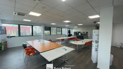 A louer - CAMPUS 2 - Bureaux dans un immeuble dernière génération - Dardilly - Offre immobilière - Arthur Loyd