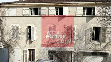 Bureaux Hyper centre Agen 200 m2 - Offre immobilière - Arthur Loyd