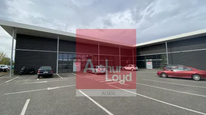 Local commercial Villeneuve Sur Lot 500 m² - Offre immobilière - Arthur Loyd