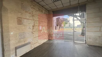 Local commercial à louer coeur de ville Agen 111 m2 - Offre immobilière - Arthur Loyd