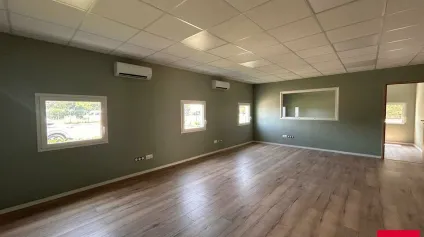  BLOIS - LOCATION BUREAUX DE 18 A 128,83 M² - EXCELLENTE VISIBILITÉ - Offre immobilière - Arthur Loyd