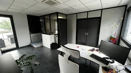 A LOUER / A VENDRE<br />IMMEUBLE INDEPENDANT R+3 ERP Classe 5 - Offre immobilière - Arthur Loyd