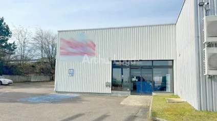 LOCAL COMMERCIAL à LOUER de 250 m² - Offre immobilière - Arthur Loyd