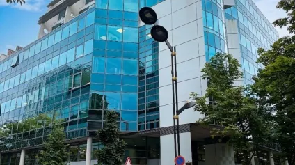 Bureaux en location Levallois-Perret Plug and Play terrasse privative - Offre immobilière - Arthur Loyd