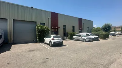 Local d'activités à LOUER sur la ZI DES ESTROUBLANS à VITROLLES - Offre immobilière - Arthur Loyd