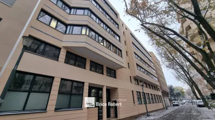 Bureaux à louer à Lyon 6ème traversants dans immeuble rénové - Offre immobilière - Arthur Loyd