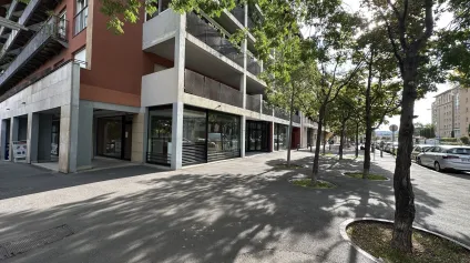BUREAUX EN RDC À LOUER EN CV D'AIX EN PROVENCE - Offre immobilière - Arthur Loyd