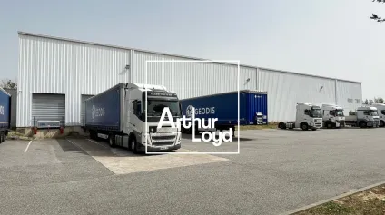 ENTREPÔT À LOUER - 2 680 m² - 5 QUAIS - SPRINKLAGE - TOULOUSE NORD - Offre immobilière - Arthur Loyd