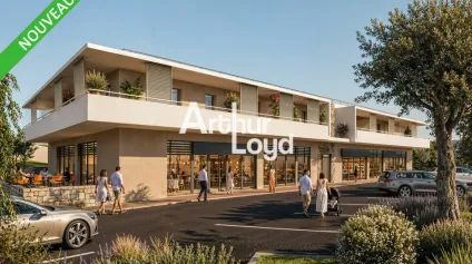 A LOUER LOCAL COMMERCIAL DE 266 M², IMMEUBLE ERP - SAINT LAURENT DU VAR - Offre immobilière - Arthur Loyd