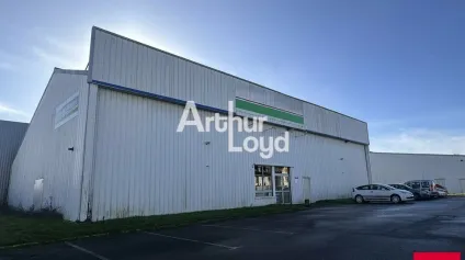 SAINT GREGOIRE ZONE COMMERCIALE - LOCAL COMMERCIAL A LOUER - Offre immobilière - Arthur Loyd