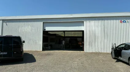 À LOUER  LOCAL D'ACTIVITÉ 340 m² - Offre immobilière - Arthur Loyd