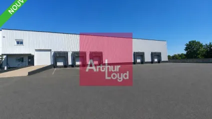 AUBIERE A LOUER ENTREPOT 4331 M² - 5 QUAIS - Offre immobilière - Arthur Loyd