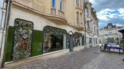 À LOUER - LOCAL COMMERCIAL 140M2 EN HYPER CENTRE-VILLE DE SAINT-QUENTIN<br /> - Offre immobilière - Arthur Loyd