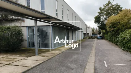 Bureaux à vendre à Lunel divisible à partir de 310 m² et parking - Offre immobilière - Arthur Loyd