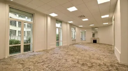 Bureaux à louer à PARIS 75008 - Offre immobilière - Arthur Loyd