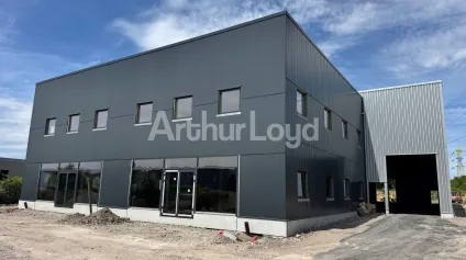 Entrepôts à louer à la Pilaterie - Wasquehal - Offre immobilière - Arthur Loyd