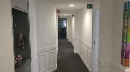 BUREAUX 17 M² A LOUER PORT DE COMMERCE - Offre immobilière - Arthur Loyd