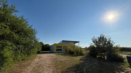 A Louer - Local d'activité - Offre immobilière - Arthur Loyd