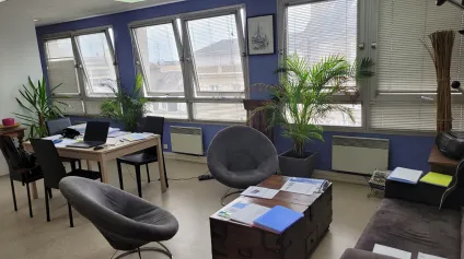 <br />A LOUER - LIMOGES - Bureaux 125 m²<br /> - Offre immobilière - Arthur Loyd