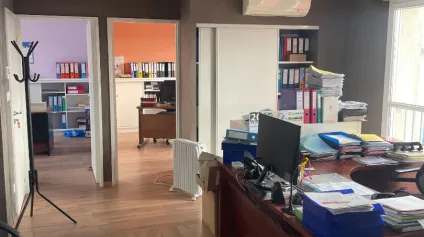 <br />INVESTISSMENT ZONE NORD LIMOGES - Local d'activité - 750 m² - A vendre - Limoges NORD<br /> - Offre immobilière - Arthur Loyd