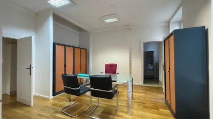 <br />A VENDRE--- LIMOGES centre-ville bureaux en rez de chaussée<br /> - Offre immobilière - Arthur Loyd