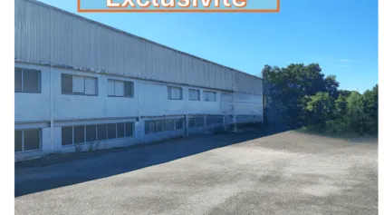 <br />EXCLUSIVITE ! PONTEIX Local commercial 1 000 m² A VENDRE<br /> - Offre immobilière - Arthur Loyd