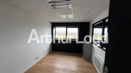 <br />Bureaux - À louer - Caen Nord - La Bijude<br /> - Offre immobilière - Arthur Loyd