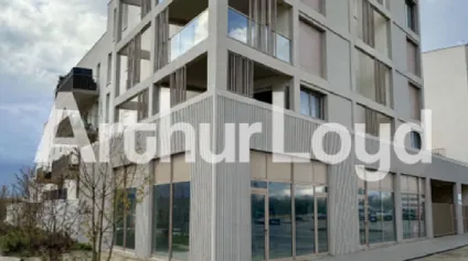 <br />Local commercial ou professionnel à Fleury Sur Orne - 274 m²<br /> - Offre immobilière - Arthur Loyd