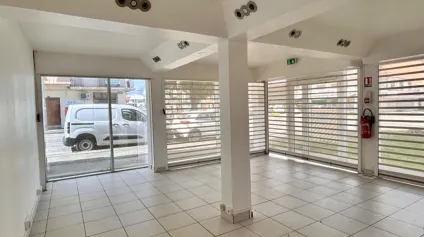 A louer Bureaux/commerce Cayenne 52 m2 - Offre immobilière - Arthur Loyd