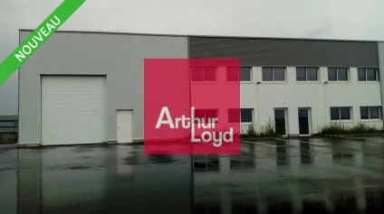 GERZAT PARC LOGISTIQUE A LOUER LOCAL ACTIVITE 366 M² - Offre immobilière - Arthur Loyd