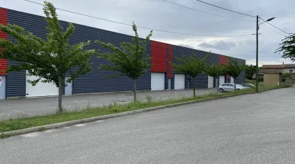 Entrepôt à louer à Portes-lès-Valence, accès rapide autoroute et TGV - Offre immobilière - Arthur Loyd