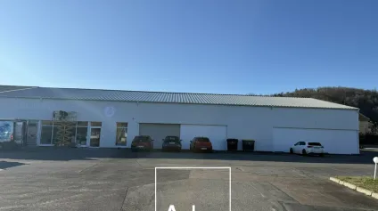 LOCAL COMMERCIAL location à MALEMORT SUR CORREZE 19360 - Offre immobilière - Arthur Loyd