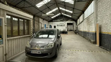 Ancien garage de 422 m² à réhabiliter - loft  Opportunité rare à proximité immédiate du centre-ville - Offre immobilière - Arthur Loyd