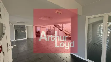 Bureaux spacieux et fonctionnels en plein coeur économique d'Agen - Offre immobilière - Arthur Loyd