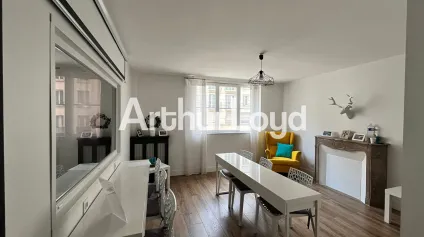 <br />Bureaux fonctionnels à louer - 95 m² - Caen<br /> - Offre immobilière - Arthur Loyd