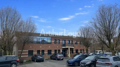 Immeuble de bureaux indépendant de 917 m² à vendre ou à louer - Parkings privatifs - ERP 5 - Métropole lilloise - Offre immobilière - Arthur Loyd
