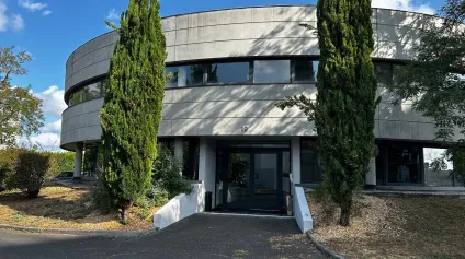 Bureau à louer à Mérignac avec accès tramway proche au sein d'un parc tertiaire dynamique - Offre immobilière - Arthur Loyd