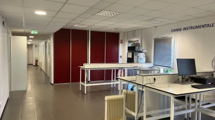 BUREAUX A VENDRE - NEUILLY EN THELLE - Offre immobilière - Arthur Loyd