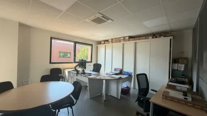A LOUER - BUREAUX - BOURGES - Offre immobilière - Arthur Loyd
