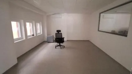 A LOUER - Deux bureaux de 25 m2 chacun - Offre immobilière - Arthur Loyd