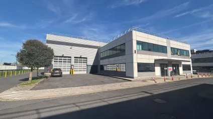 LOCAL D'ACTIVITES PROCHE RER - Offre immobilière - Arthur Loyd