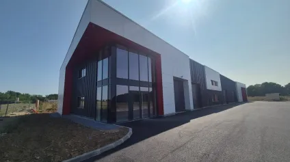 240m2 environ de locaux d'activité neuf à louer sur Allonne - Offre immobilière - Arthur Loyd