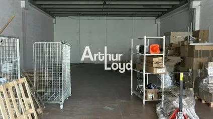Locaux d'activité à louer de 240 m² à Vallauris - Offre immobilière - Arthur Loyd