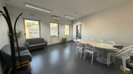 Bureaux de 211 m² en excellent état  Centre-ville de Poitiers, proche de la gare - Offre immobilière - Arthur Loyd