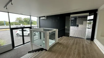 LOCAL COMMERCIAL À LOUER DE 328m² - EMPLACEMENT PREMIUM À POITIERS<br /> - Offre immobilière - Arthur Loyd