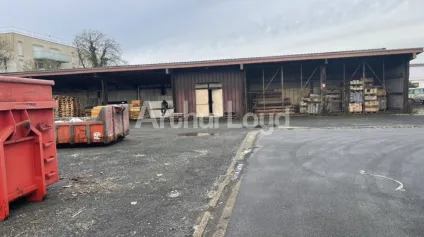 Locaux d'activité à louer - Comines - Offre immobilière - Arthur Loyd