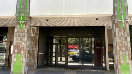 A VENDRE - LOCAL COMMERCIAL - GALERIE CLEMENCEAU - Offre immobilière - Arthur Loyd