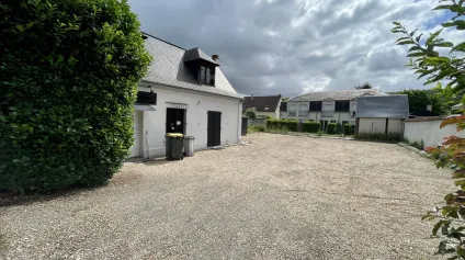 Bureaux à louer à GRAVIGNY 27930 - Offre immobilière - Arthur Loyd
