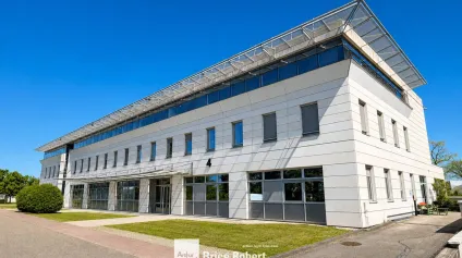 A louer - EUROPARC DU CHENE - Bureaux lumineux - Bron - Offre immobilière - Arthur Loyd