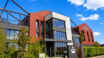 A louer - FACTORY - Bureaux avec rooftop en Techlid - Dardilly - Offre immobilière - Arthur Loyd